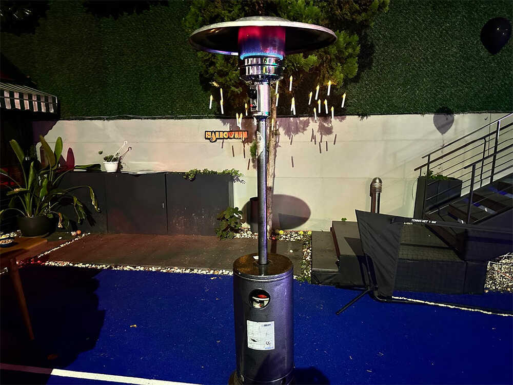 Beşiktaş Palmiye Mantar Piramit Tüplü UFO Varil Elektrikli Isıtıcı Kiralama